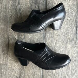 Earthy shoes Glory design size 9 clog slip on comfort women's size 9